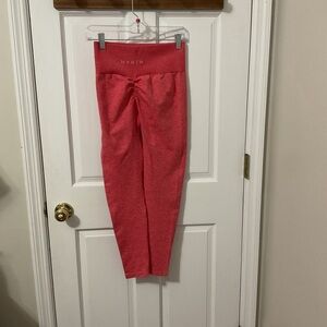 Navigation leggings size Medium in Pink EUC